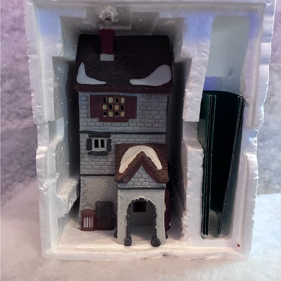 Dept 56 Dickens Village Series “Poulterer” #5926-9
1988 - Picture 12 of 13